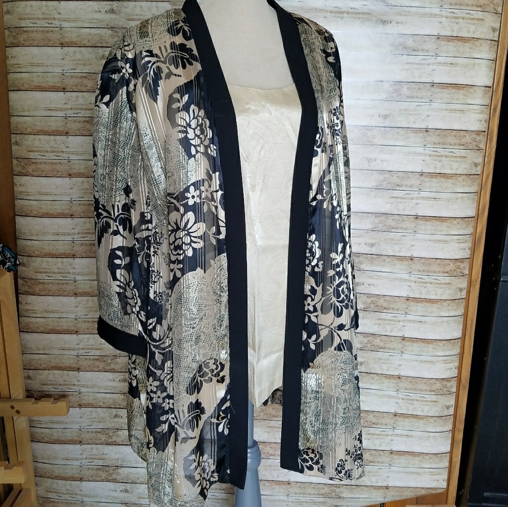 R&M Richards blouse